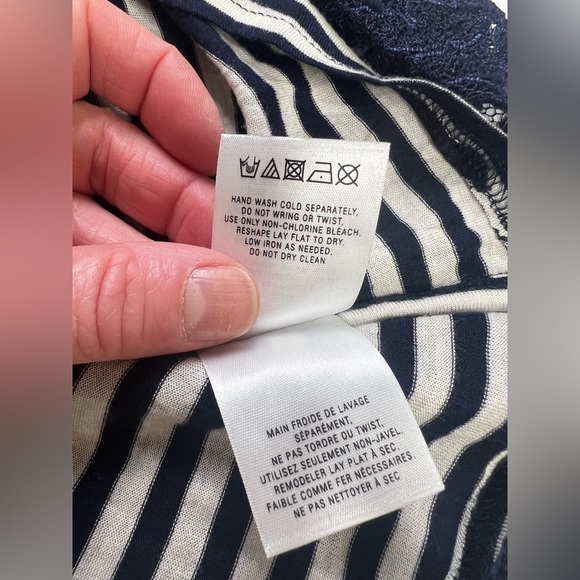 MEADOW‎ RUE for ANTHROPOLOGIE Navy blue lace tunic top size XL. - Picture 11 of 14